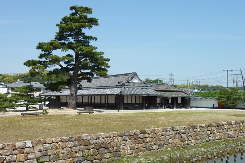 新居関所